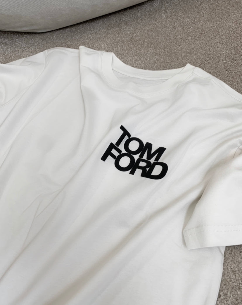 Tom Women's 3D T-Shirt - Out The Purse UK