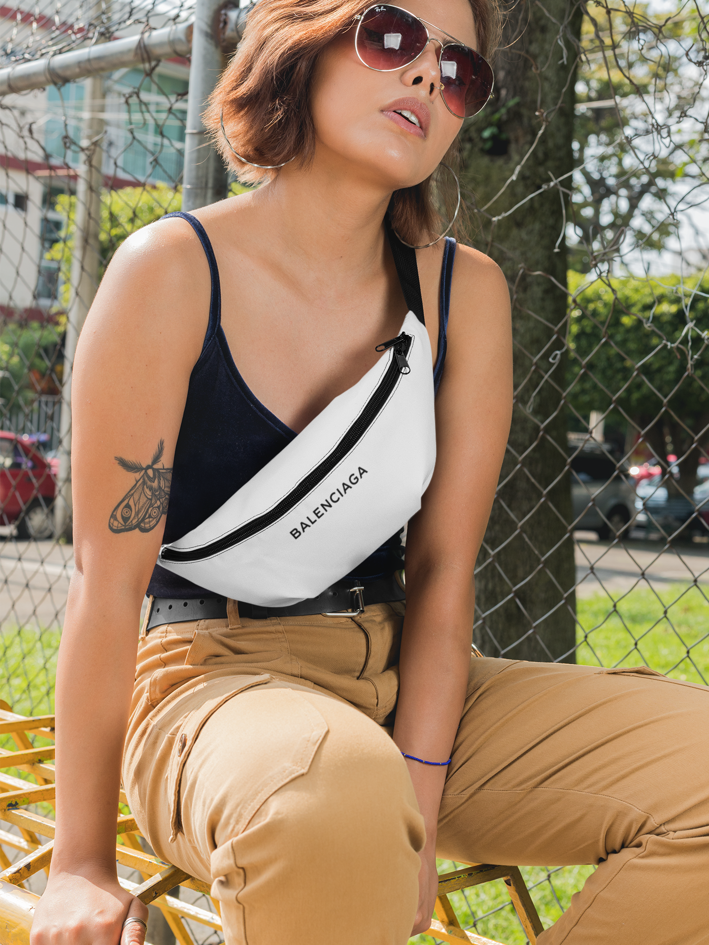 Out The Purse Bali Bumbag white
