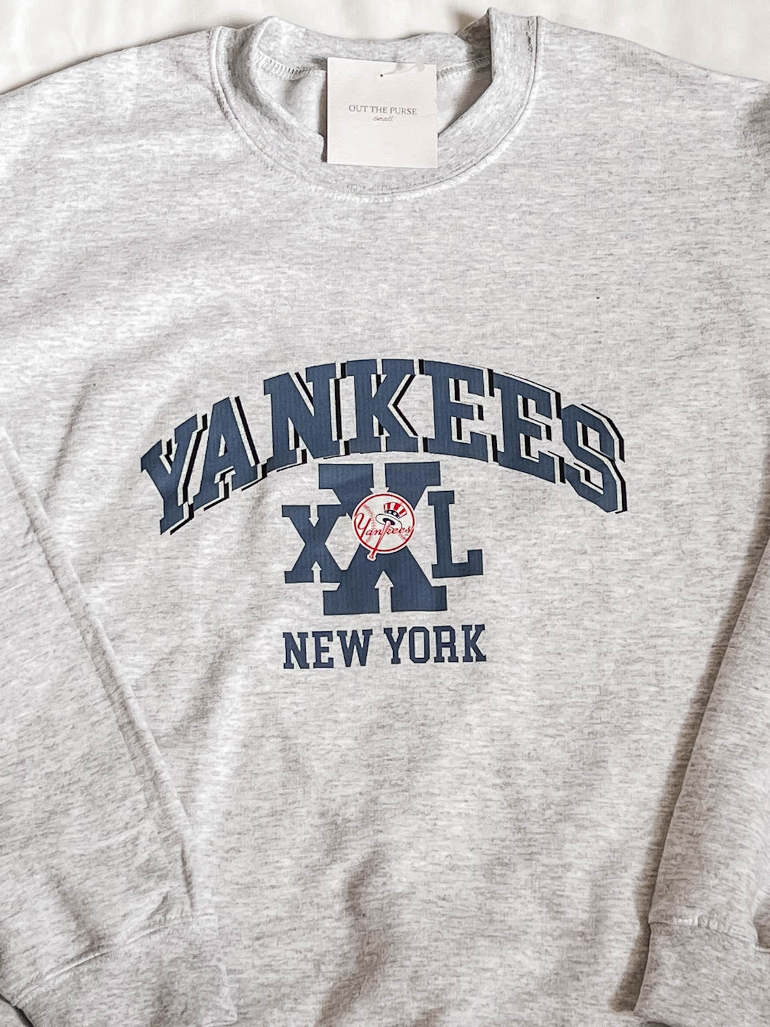 IMPERFECT/SALE - Yankees Ash Sweater S Out The Purse