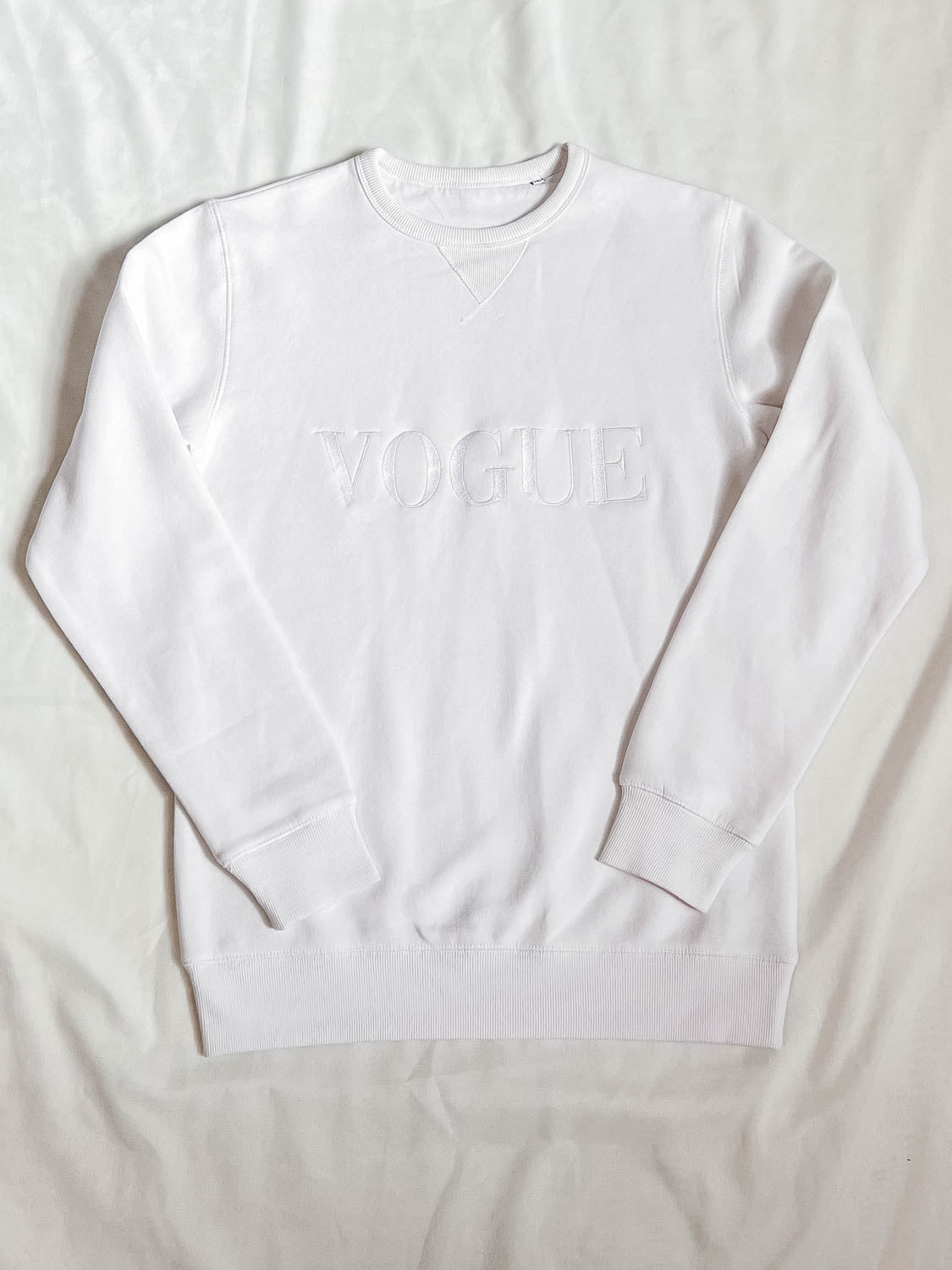 IMPERFECT/SALE - In Style White Sweater XS Out The Purse
