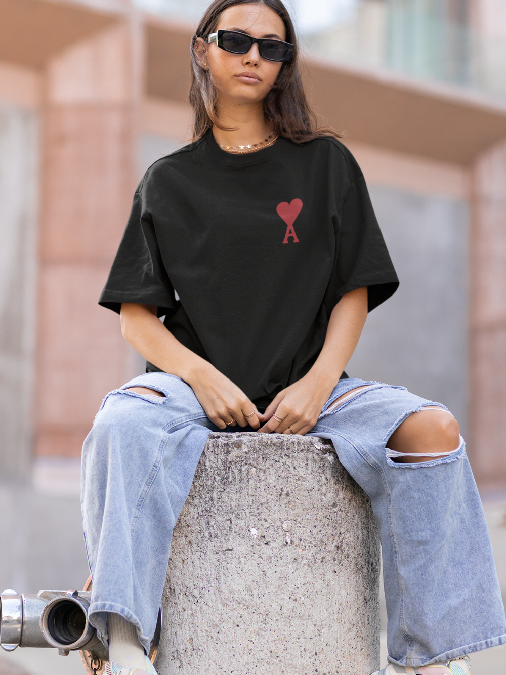 Out The Purse UK Amee Printed T-Shirt in Black