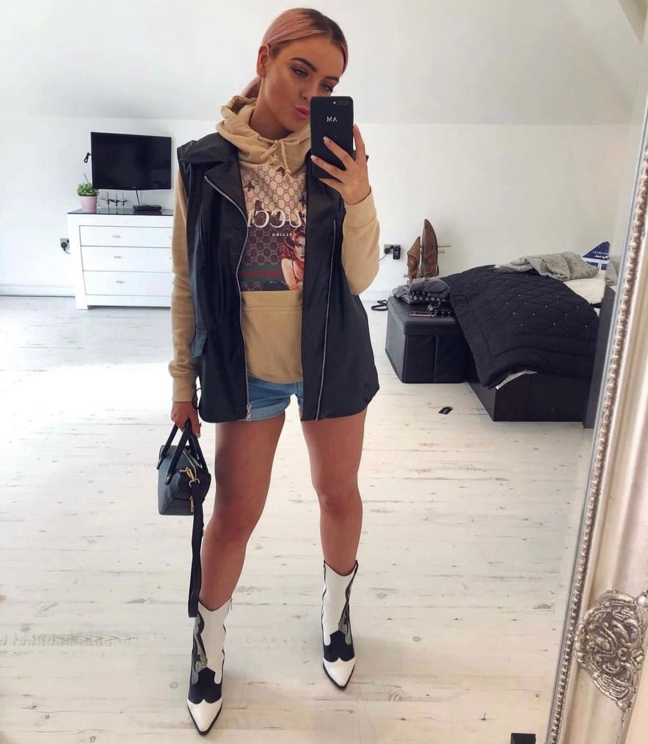 On The Phone Women's Hoodie - Out The Purse UK