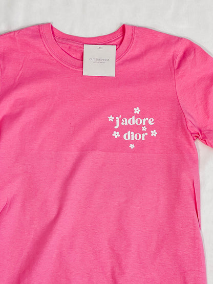 ONE OFF - J'Adore Hot Pink T-Shirt XS Out The Purse