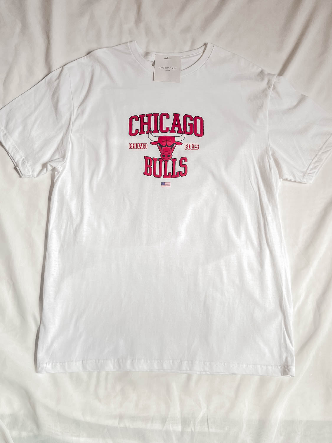 ONE OFF/SALE - Bull T-shirt White L Out The Purse