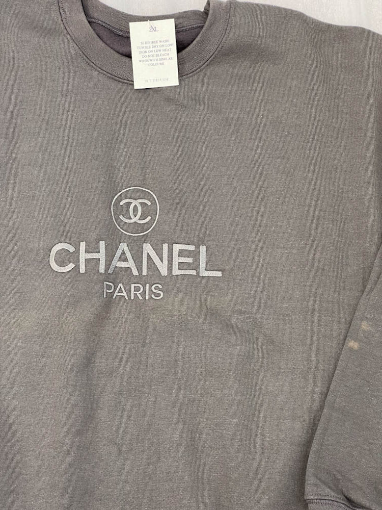 SAMPLE - Vintage Paris Sweatshirt Charcoal - 2XL