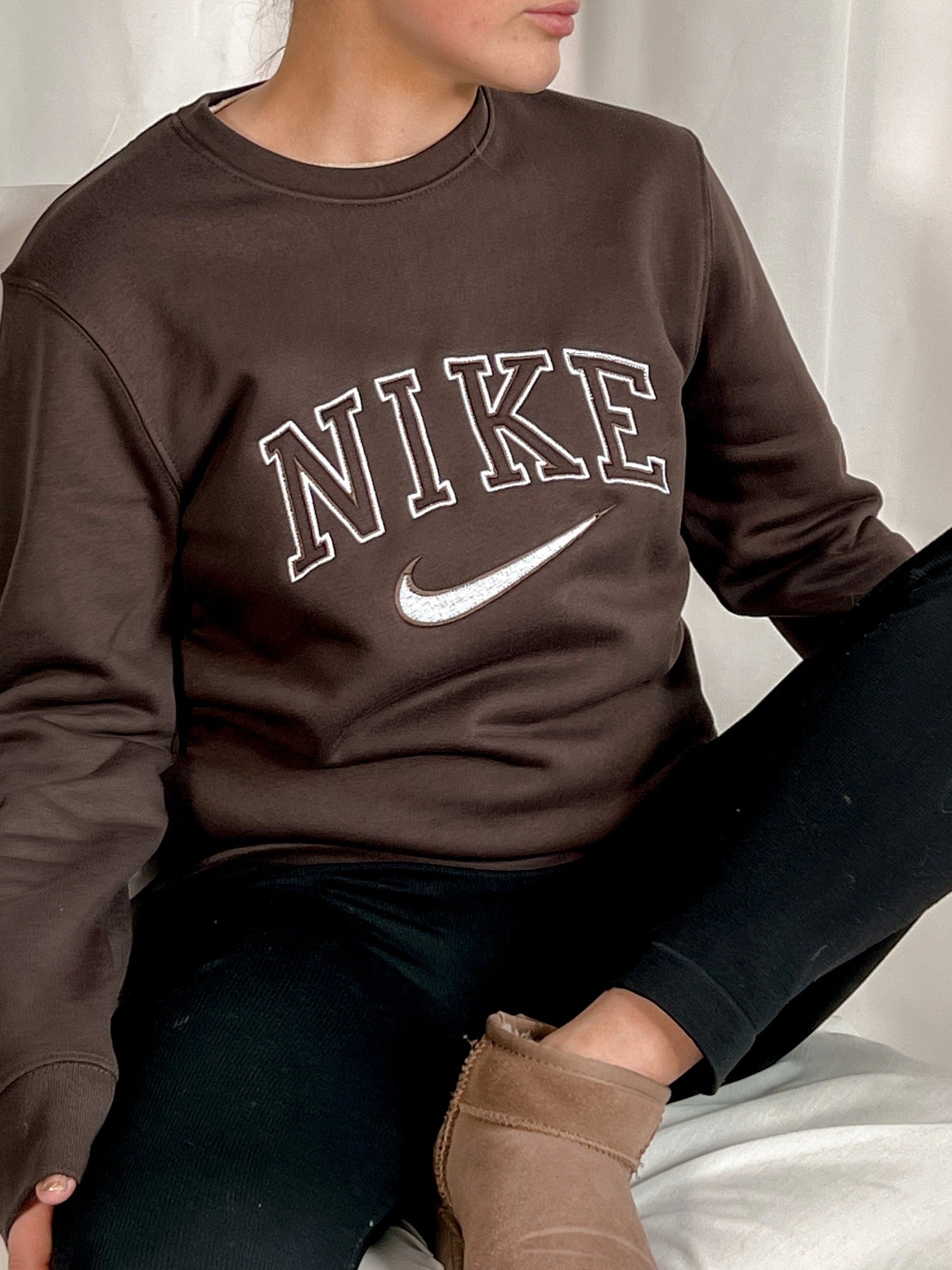 Old School Women's Sweatshirt Chocolate Clothing Out The Purse UK 